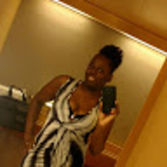 Meet your Posher, Chantelle - Picture 1 of 1